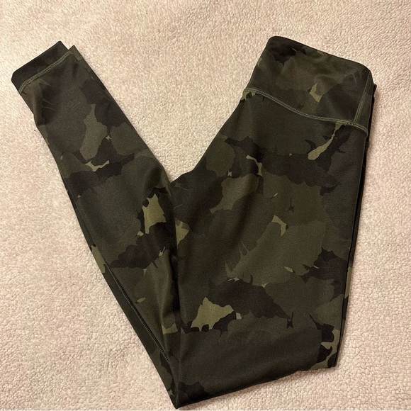 Lululemon Wunder Under Leggings Pant Luon Palm Party Fatigue Green Camo - Picture 2 of 14